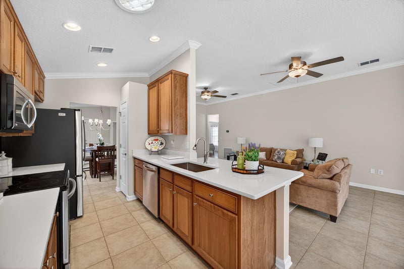 Photo 11 of 9133 Sweet Tree Trail, Jacksonville, FL 32256, photographed by Megapixeler