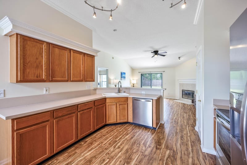 Photo 17 of 14149 Washburn Ct, Jacksonville, FL 32250, photographed by Megapixeler