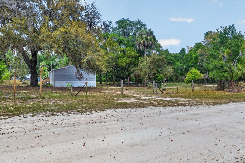 Photo 53 of 145 Floradandy Rd, Hawthorne, FL 32640, photographed by Megapixeler