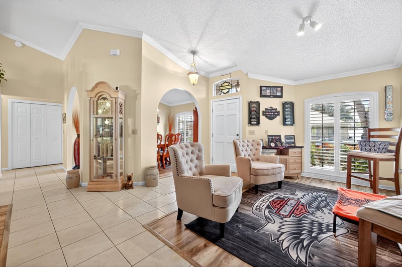 Photo 8 of 8959 Blaine Meadows Dr, Jacksonville, FL 32257, photographed by Megapixeler