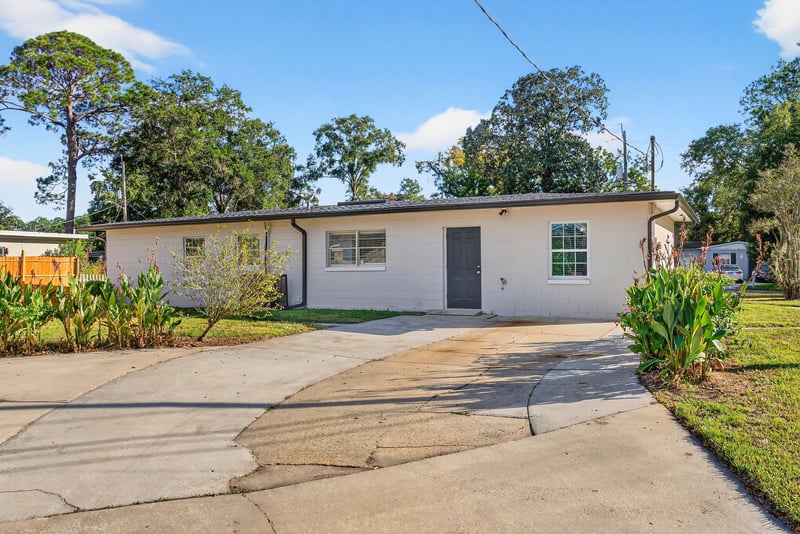 Photo 26 of 5437 Attleboro St, Jacksonville, FL 32205, photographed by Megapixeler