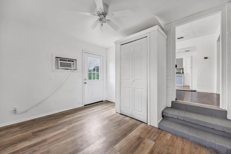 Photo 9 of 6816 Lotus Rd S, Jacksonville, FL 32211, photographed by Megapixeler