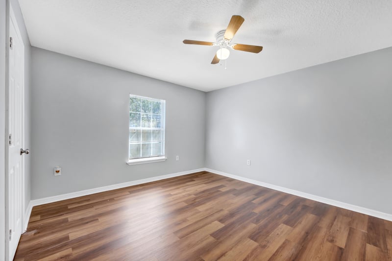Photo 17 of 2848 W 11th St, Jacksonville, FL 32254, photographed by Megapixeler