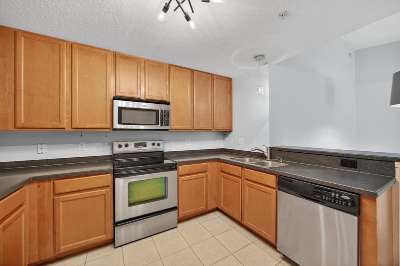 Photo 14 of 7067 Deer Lodge Cir unit 105, Jacksonville, FL 32256, photographed by Megapixeler