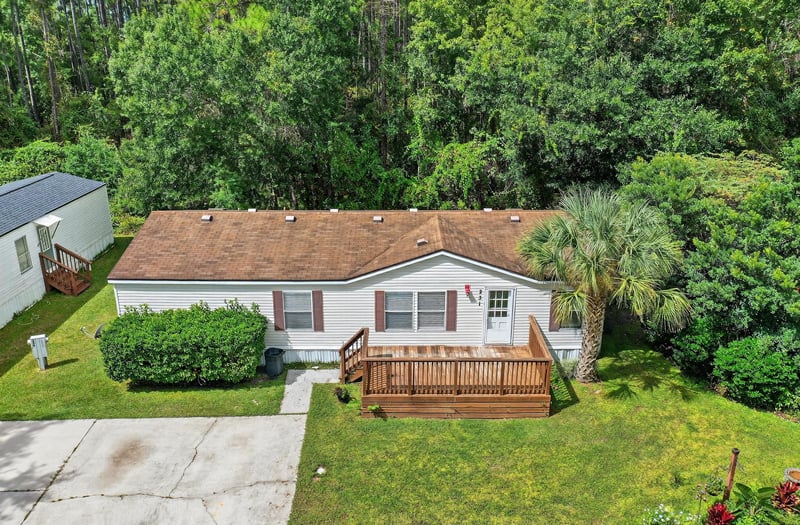 Photo 33 of 489 Starratt Rd, Jacksonville, FL 32218, photographed by Megapixeler