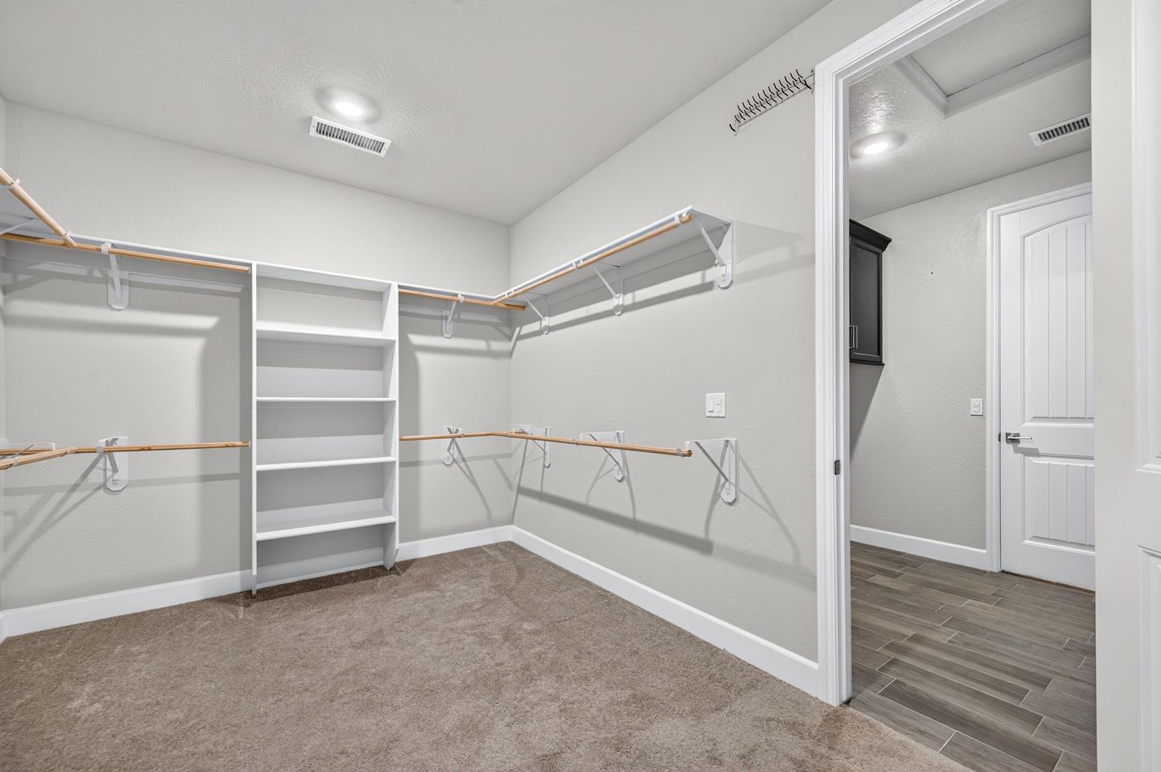 20175 Hazelwood Ln, photo 66