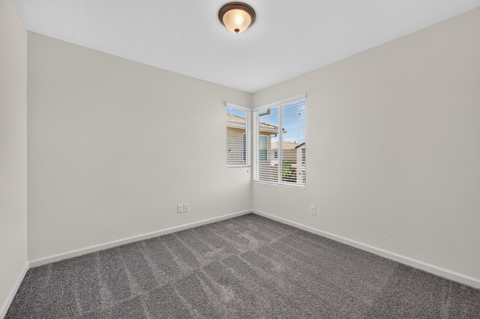 3762 Greystoke Way, photo 27