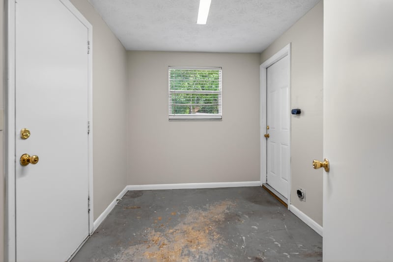 Laundry Room at 4257 Packard Dr, Jacksonville, FL 32246