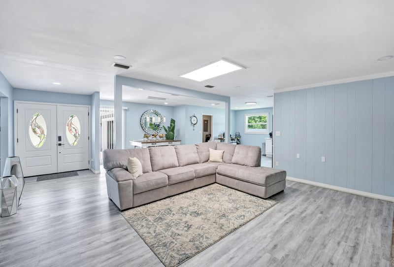 Photo 9 of 2980 Oak Rd, Orange Park, FL 32065, photographed by Megapixeler