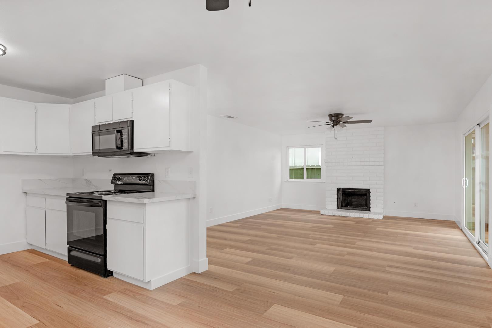 297 E Bullard Ave #124, photo 19