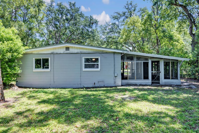 Photo 26 of 8916 Yeoman Dr, Jacksonville, FL 32208, photographed by Megapixeler