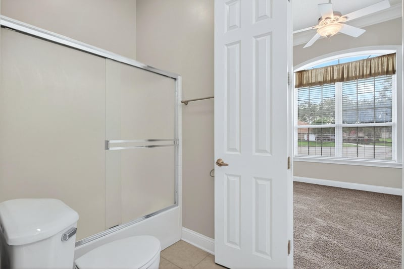 Photo 40 of 2580 Heather Oaks Ct, Orange Park, FL 32073, photographed by Megapixeler