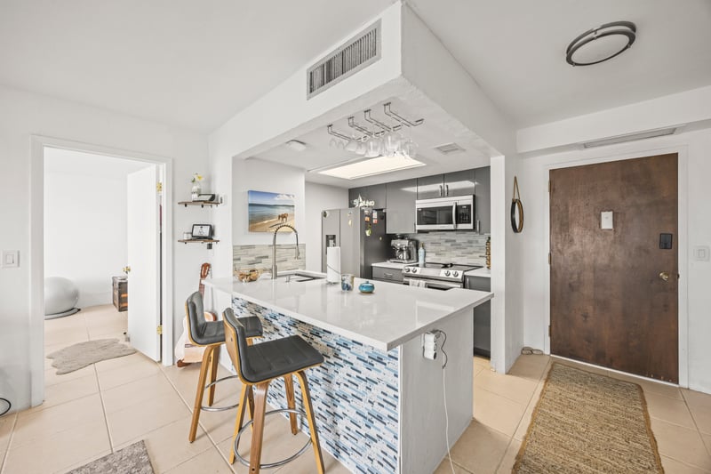 Photo 14 of 3600 S Ocean Shore Blvd apt 514, Flagler Beach, FL 32136, photographed by Megapixeler