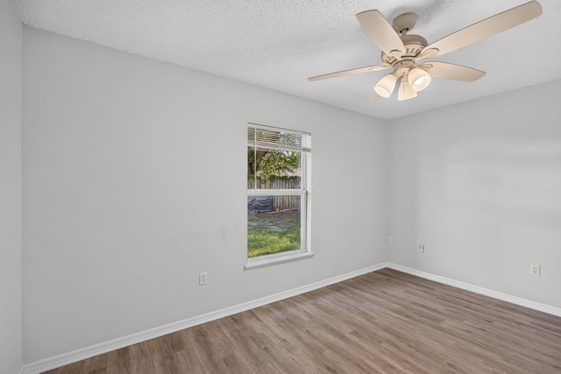 Photo 43 of 5563 Westland Station Rd, Jacksonville, FL 32244, photographed by Megapixeler
