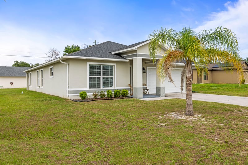 Photo 3 of 2600 Derby Dr, Deltona, FL 32738, photographed by Megapixeler