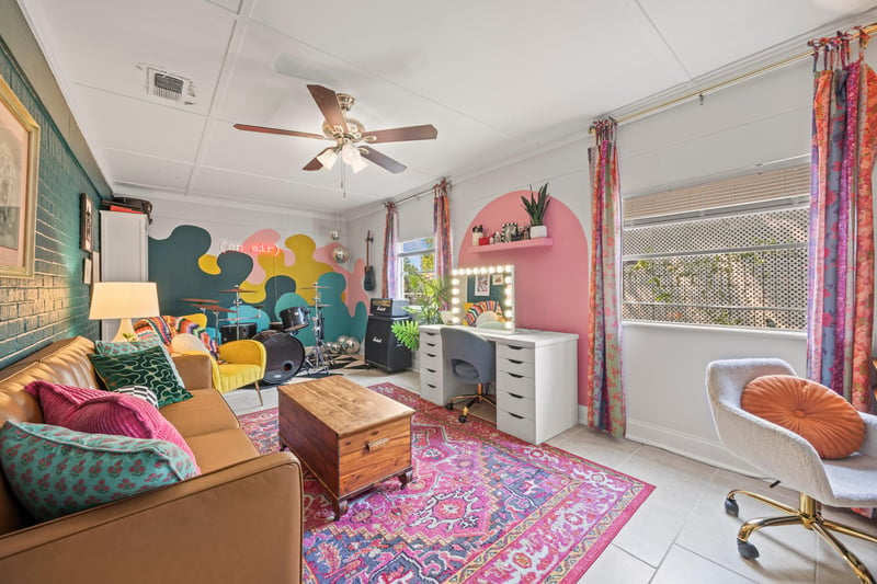 Photo 9 of 4137 Oriely Dr, Jacksonville, FL 32210, photographed by Megapixeler