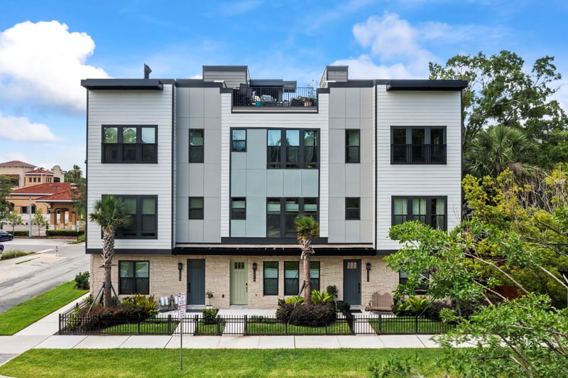 Photo 1 of 1610 Lang Ct, Jacksonville, FL 32207, photographed by Megapixeler