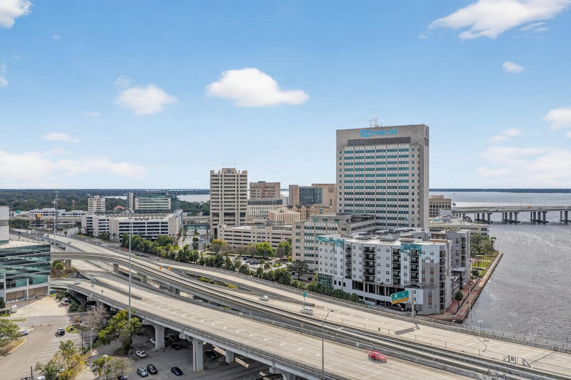 Photo 31 of 841 Prudential Dr, Jacksonville, FL 32207, photographed by Megapixeler