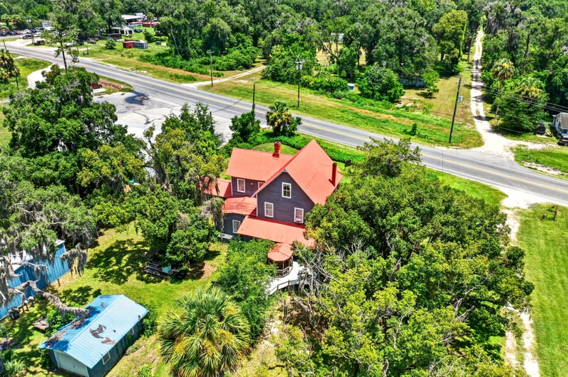 Aerial view of the property along US-17 in Satsuma, FL