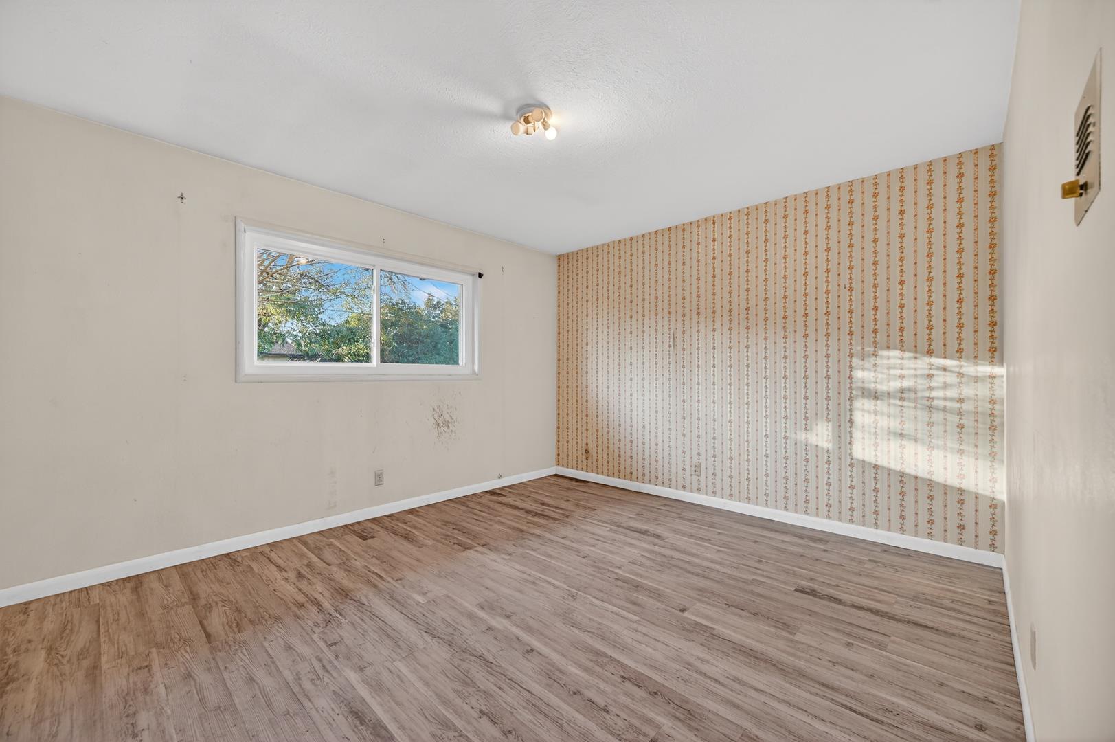 6259 E Liberty Ave, photo 59