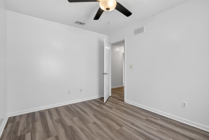 Photo 30 of 7926 Jasper Ave, Jacksonville, FL 32211, photographed by Megapixeler