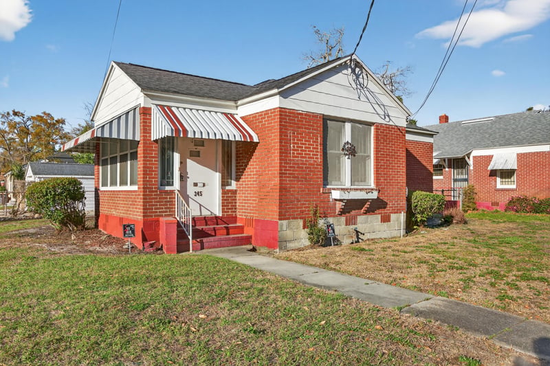 Photo 1 of 345 E 44th St, Jacksonville, FL 32208, photographed by Megapixeler