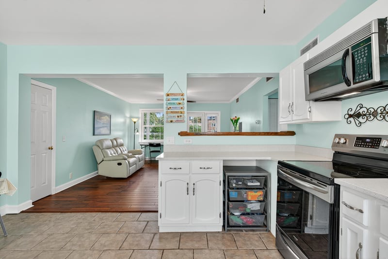 Photo 22 of 1568 Palm Ave, Jacksonville, FL 32207, photographed by Megapixeler