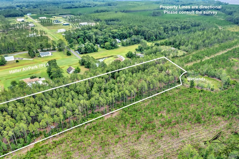 Photo 13 of 5363 Airpark Loop W, Green Cove Springs, FL 32043, photographed by Megapixeler