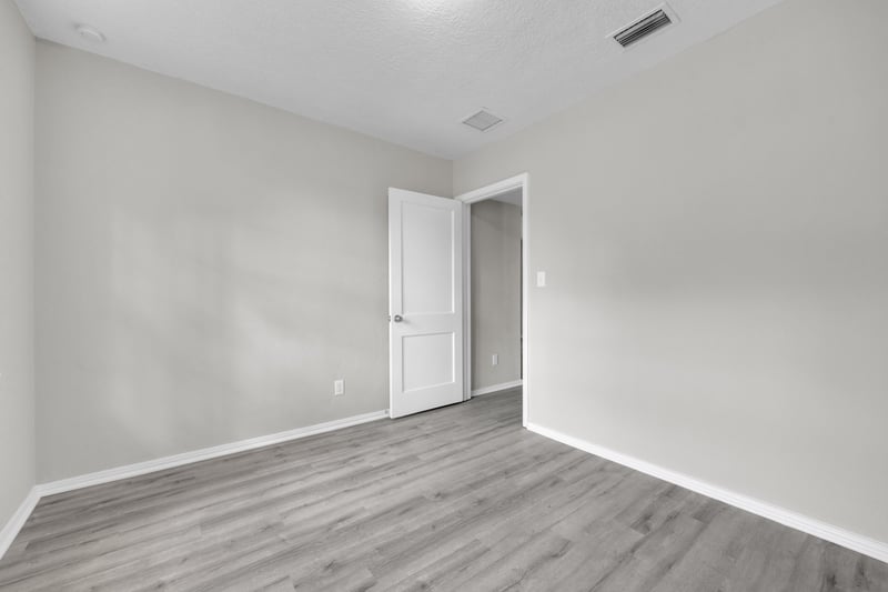 Photo 21 of 1641 Charon Rd, Jacksonville, FL 32205, photographed by Megapixeler