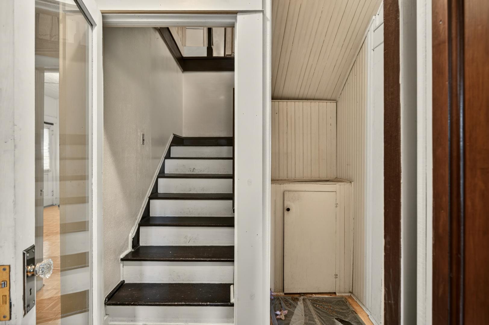 435 N Alta Ave, photo 54