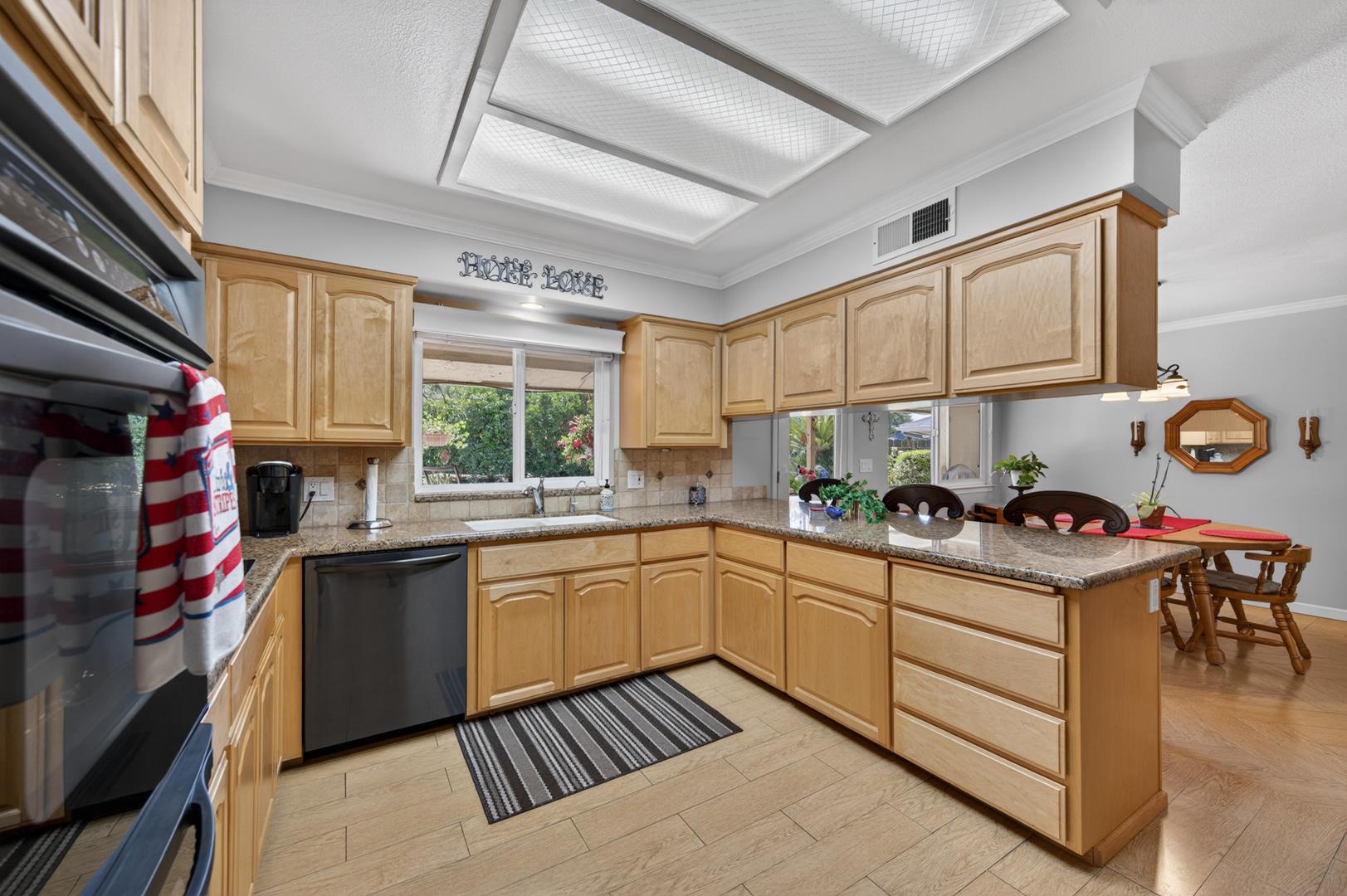 3317 W Alluvial Ave, photo 30