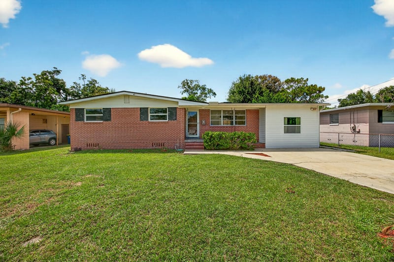 Photo 1 of 3424 Cesery Blvd, Jacksonville, FL 32277, photographed by Megapixeler