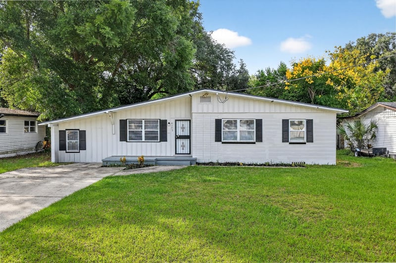 Photo 46 of 4152 Arcot Cir, Jacksonville, FL 32210, photographed by Megapixeler