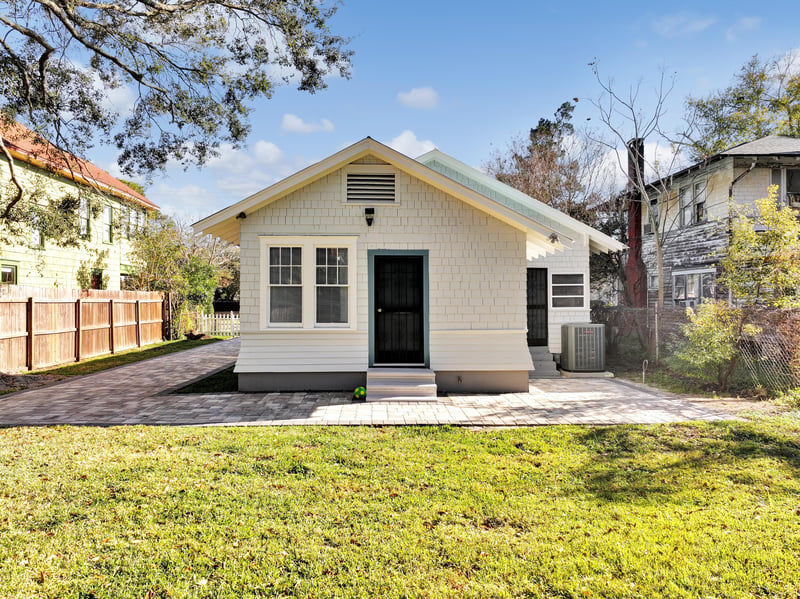 Photo 29 of 2587 Forbes St, Jacksonville, FL 32204, photographed by Megapixeler