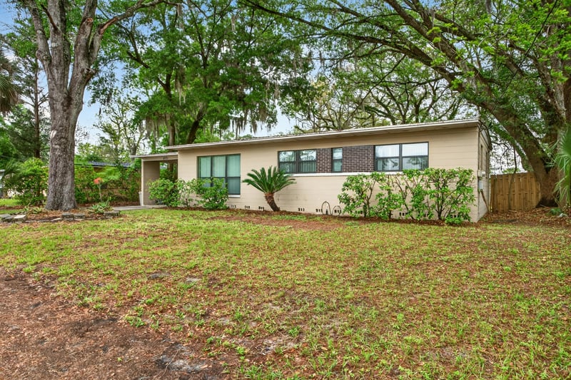 Photo 3 of 4231 Rendale Dr N, Jacksonville, FL 32210, photographed by Megapixeler