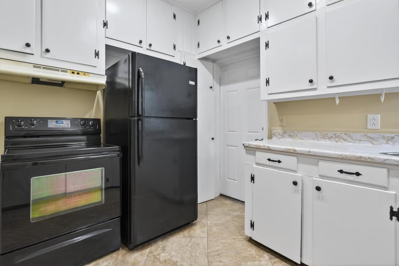 Photo 18 of 6191 Mercer Cir E, Jacksonville, FL 32217, photographed by Megapixeler