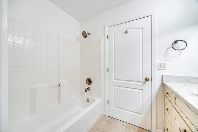 Photo 10 of 657 MacKenzie Cir, St. Augustine, FL 32092, photographed by Megapixeler