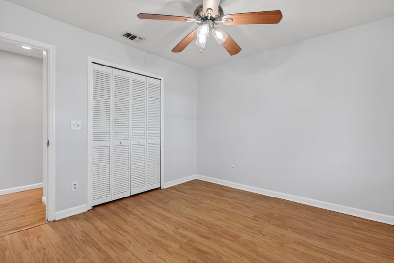 Photo 24 of 622 Valley Forge Rd N, Neptune Beach, FL 32266, photographed by Megapixeler