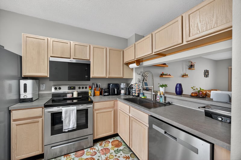 Photo 10 of 12311 Kensington Lakes Dr unit 1303, Jacksonville, FL 32246, photographed by Megapixeler