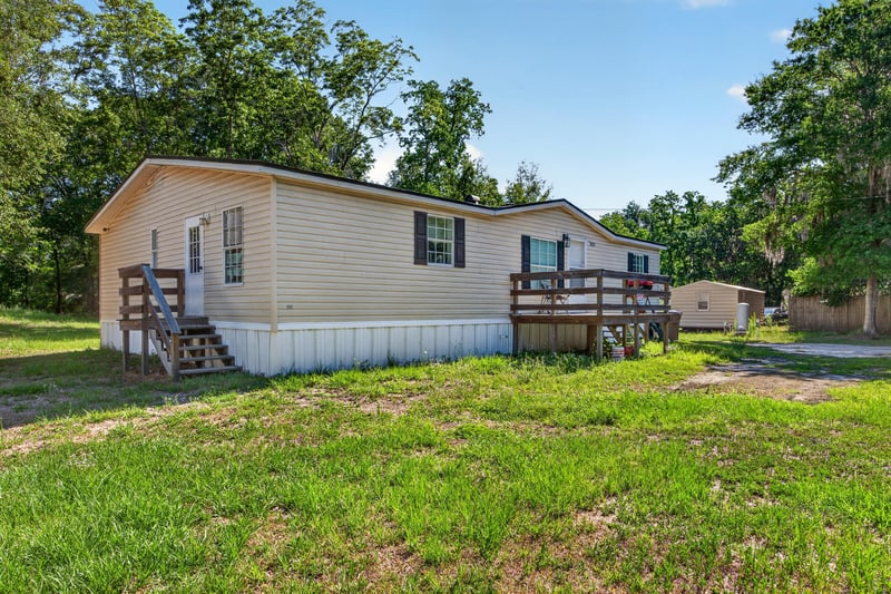 Photo 34 of 3423 NW 183rd St, Starke, FL 32091, photographed by Megapixeler