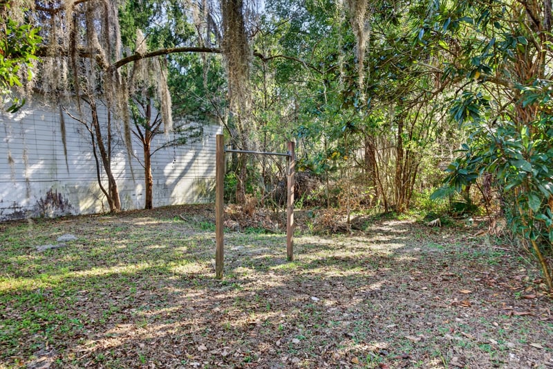 Photo 18 of 9620 Gibson Ave, Jacksonville, FL 32208, photographed by Megapixeler