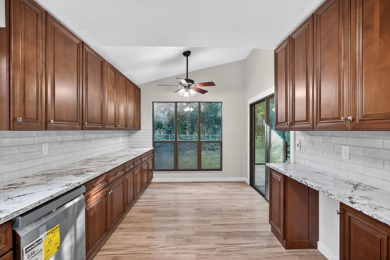 Photo 15 of 2216 Kensington Ln, Orange Park, FL 32073, photographed by Megapixeler