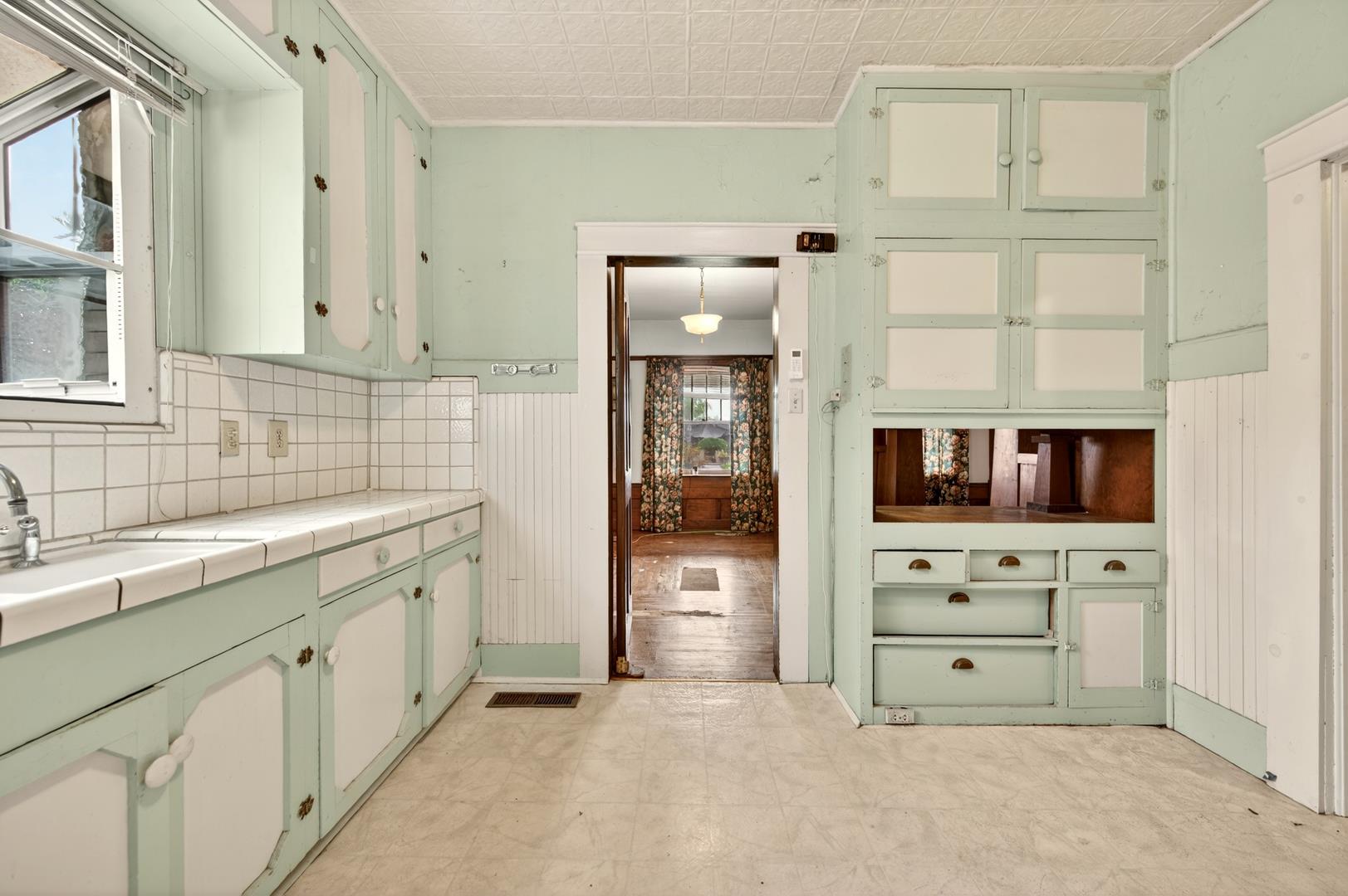 435 N Alta Ave, photo 28