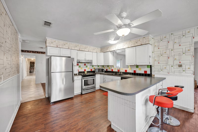 Photo 15 of 5676 Flagstaff Rd, Jacksonville, FL 32207, photographed by Megapixeler