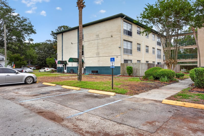 Photo 22 of 7124 Ponce De Leon Ave #5b, Jacksonville, FL 32217, photographed by Megapixeler