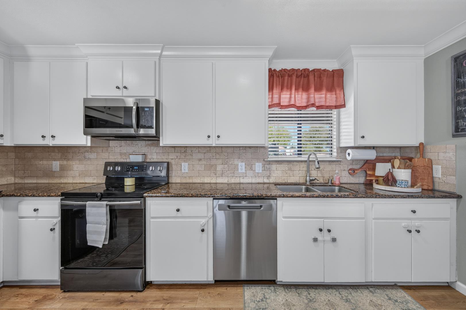 16935 Karen Rd, photo 40