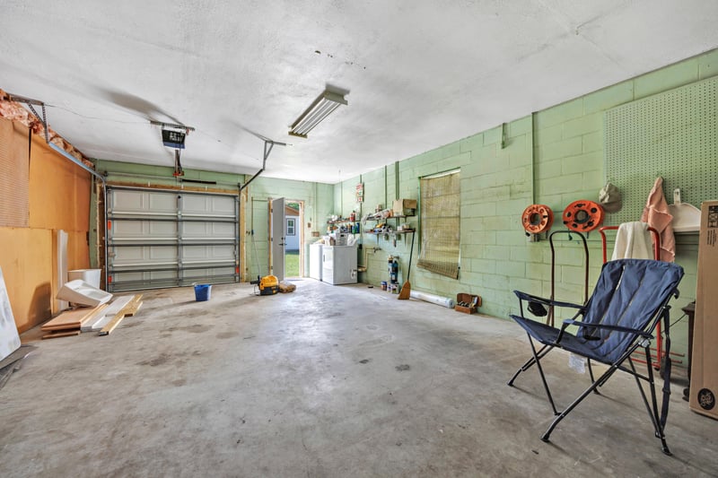 Photo 40 of 450 Taylor Ave, Orange Park, FL 32065, photographed by Megapixeler