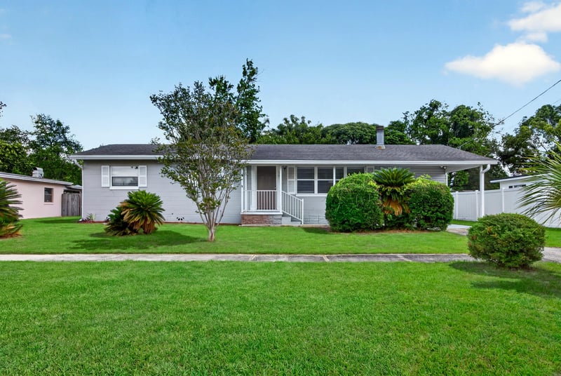 Photo 2 of 7251 Mayapple Rd, Jacksonville, FL 32211, photographed by Megapixeler