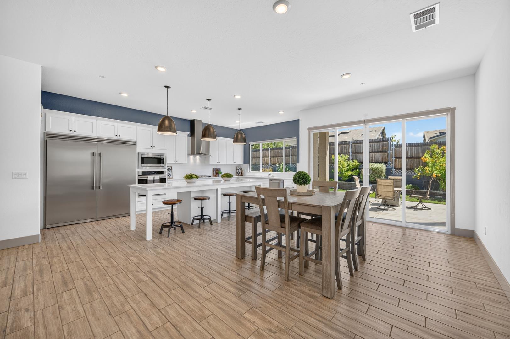 655 Huntington Ave, photo 29