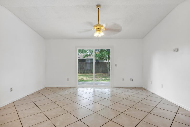 Photo 10 of 8152 Great Valley Trail, Jacksonville, FL 32244, photographed by Megapixeler